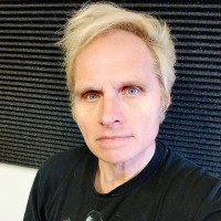 Guy Dark