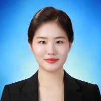 Tess Yelim Choi
