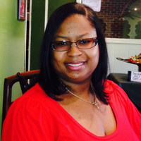 Yaenette Dixon