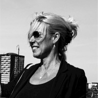 Yvonne Roos