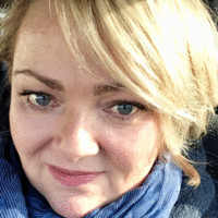 Esther Van Der Zouwe