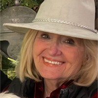 Laurie Lilly