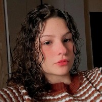 Julia De Freitas Ribeiro