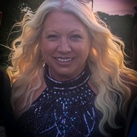 Angela Green Née Muckle
