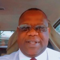 Dr Gorden Moyo