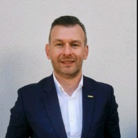 Piotr Dera