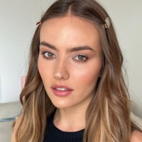 Angelika Nikola