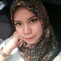 Jeni Estari