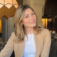 Özlem Efe