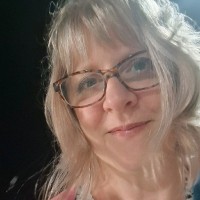 Lynda Thompson