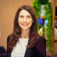 Elizabeth Dunn