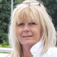Lorraine Guy