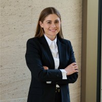 Dr. Sophie Holdschik