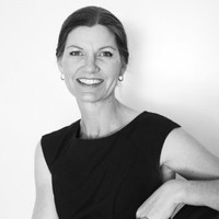 Vicki Thomson