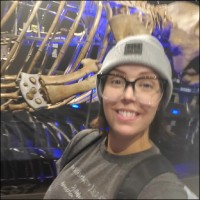 Lindsay L.