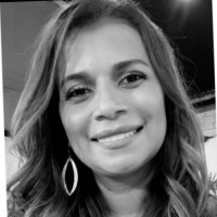 Martha Holguín