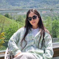 Hanie Shahmari