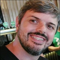 Adriano Ferrare Rodrigues
