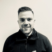 Chris Hewlett