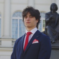 Maciej Sobieralski