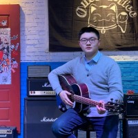杨佳成