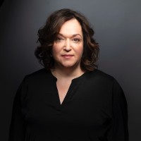 Simone Lang