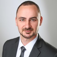 Dr. Paul Strecker