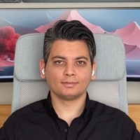 Tayfun ÖZTÜRK