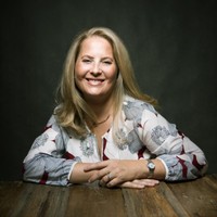 Kristen Benjamin (Squeglia)