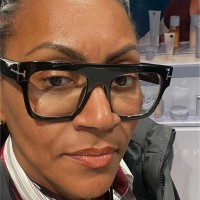 Tracey Thomas