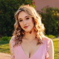 Savannah May