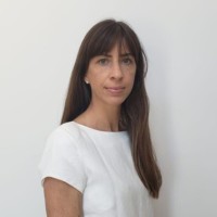 Valeria De Oliveira Cézar
