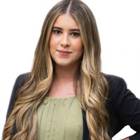 Laura Souza