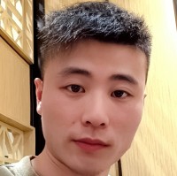何勇斌
