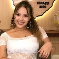 Gabriela Abade