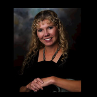 Michele Tucker