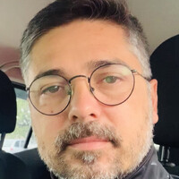 Tiago Maurício Flores