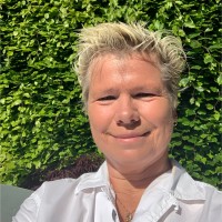 Lammie De Vries