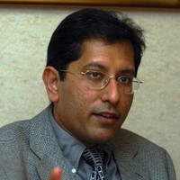 Suresh Kumarasamy MBBS, MObGyn, FRCOG, FRCPI
