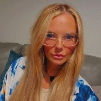 Natasha Hand