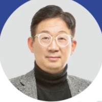우상욱