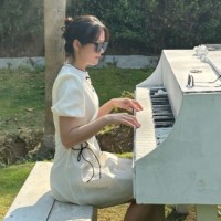 Sadie Zhong