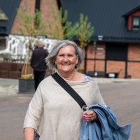 Helen Thoresten