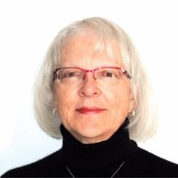 Sandra Woodhead Lyons