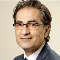 Omid Reghat