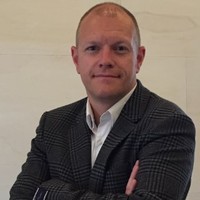 Rob Van Ijzendoorn IJzendoorn van