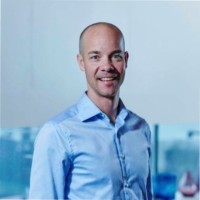 Stefan Engström