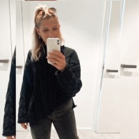 Julia Uth