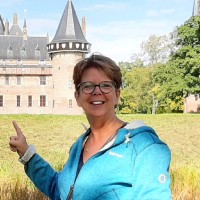 Yvonne Meester