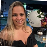 Vanessa Falsi Azevedo